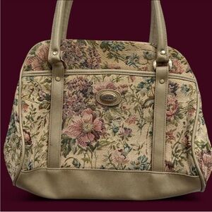 Vintage Floral Tapestry Shoulder Bag
